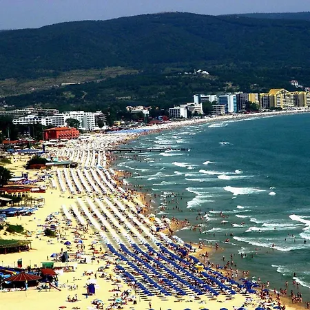 Apolon 8 Relax With Pools *