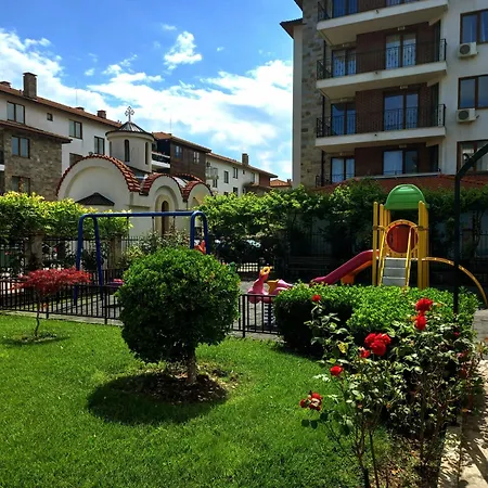 Apolon 8 Relax With Pools Apartamento