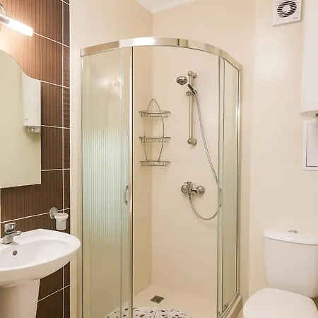 Apolon 8 Relax With Pools Napospart